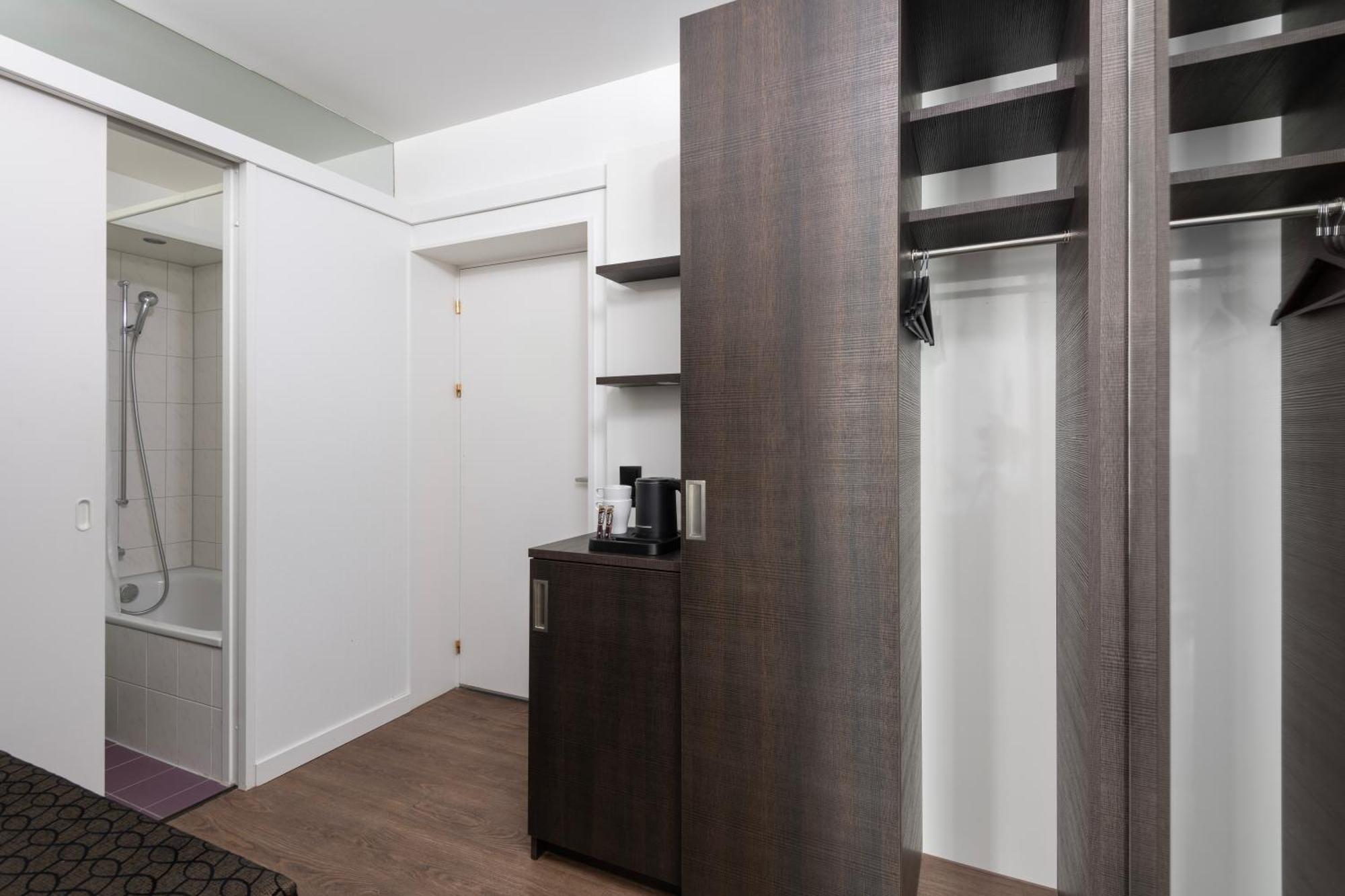 Grand Europe Hotel 4*